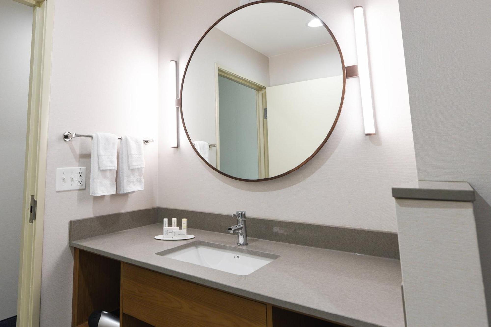 Fairfield Inn & Suites Ontario Rancho Cucamonga Exteriér fotografie